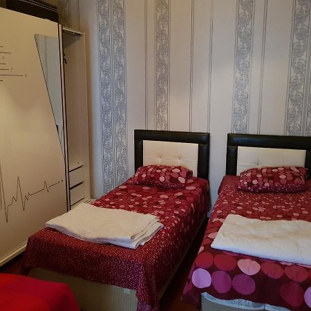 Apartments Cira Batumi Bagian luar foto